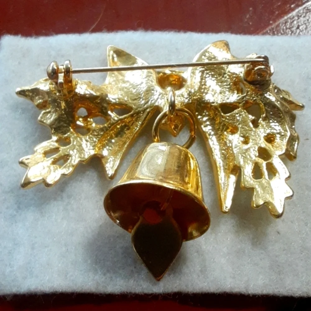 Gold Tone Bow and Bell Brooch